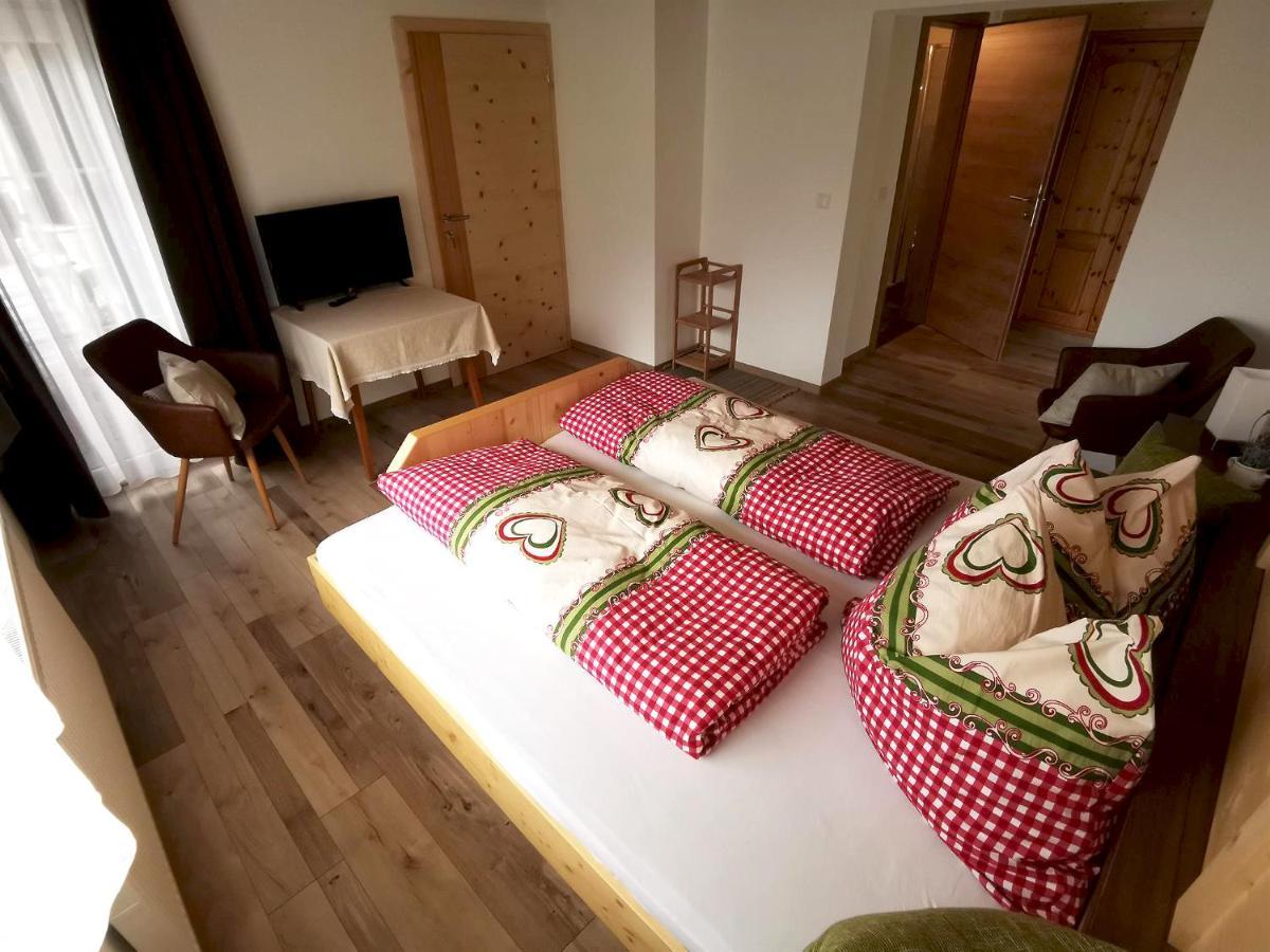 Farm stay Angstingerhof Pragraten