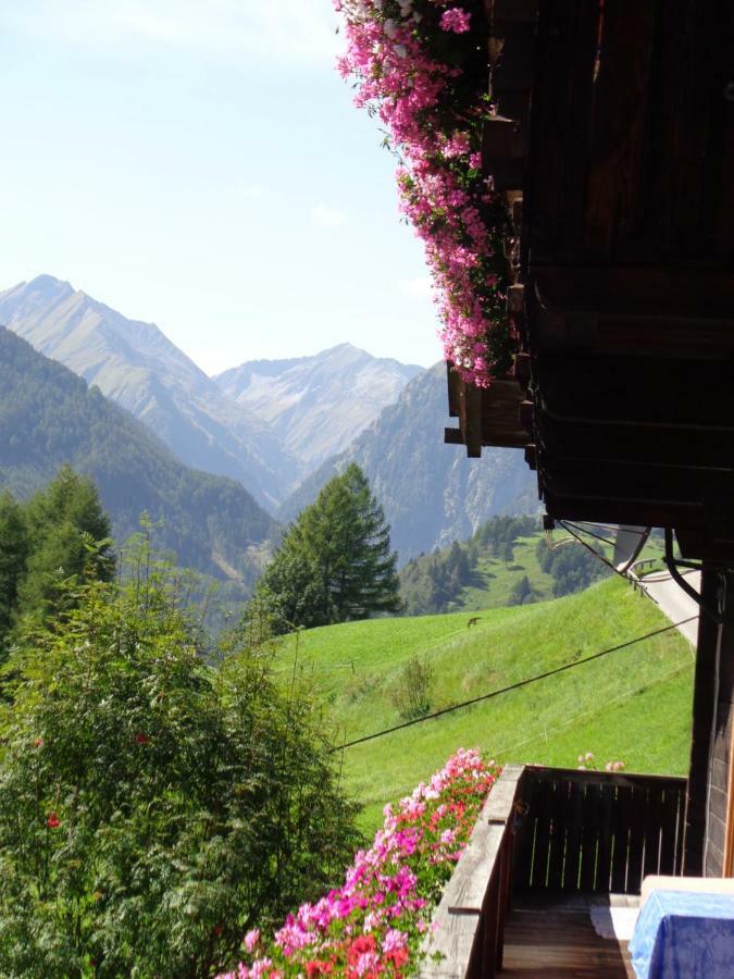Farm stay Angstingerhof Pragraten